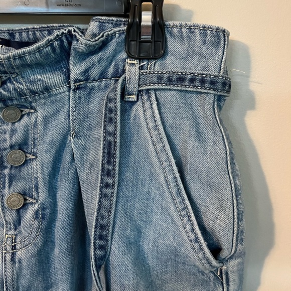 Hollister Denim Paper Bag Shorts - Picture 3 of 4